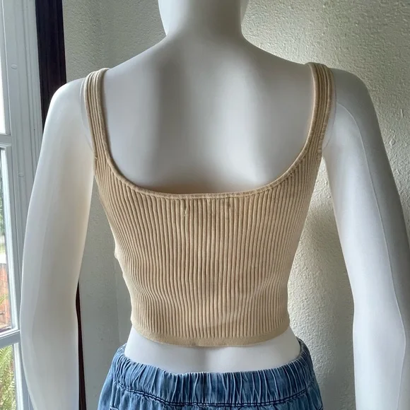 H&M ribbed knit cropped tank - Picture 7 of 9
